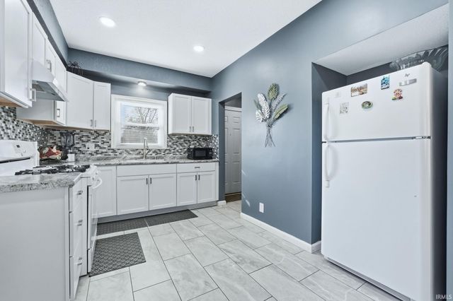 818 E Rudisill Boulevard, Fort Wayne, IN 46806