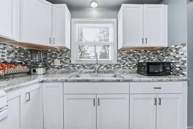 818 E Rudisill Boulevard, Fort Wayne, IN 46806