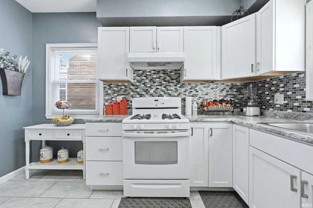 818 E Rudisill Boulevard, Fort Wayne, IN 46806