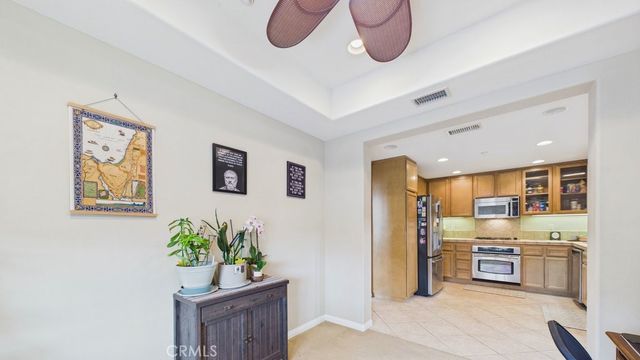 27034 Fairway, Valencia, CA 91381