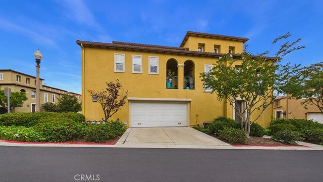 27034 Fairway, Valencia, CA 91381