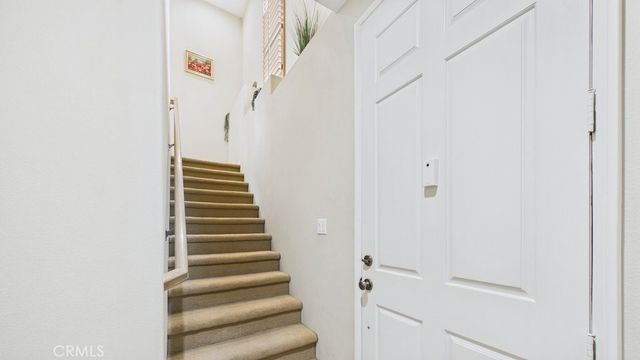 27034 Fairway, Valencia, CA 91381