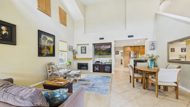 27034 Fairway, Valencia, CA 91381
