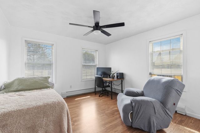 777 New Plainville Rd, New Bedford, MA 02745