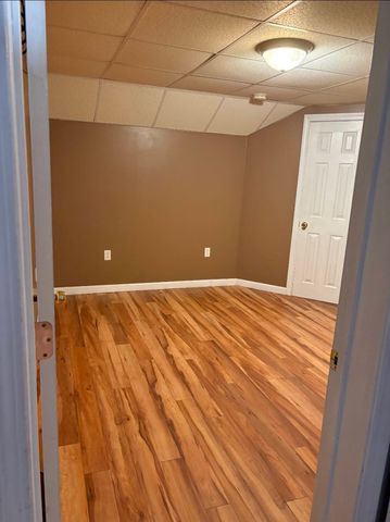 777 New Plainville Rd, New Bedford, MA 02745