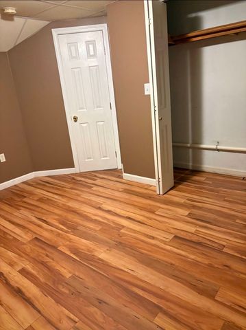 777 New Plainville Rd, New Bedford, MA 02745