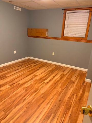 777 New Plainville Rd, New Bedford, MA 02745