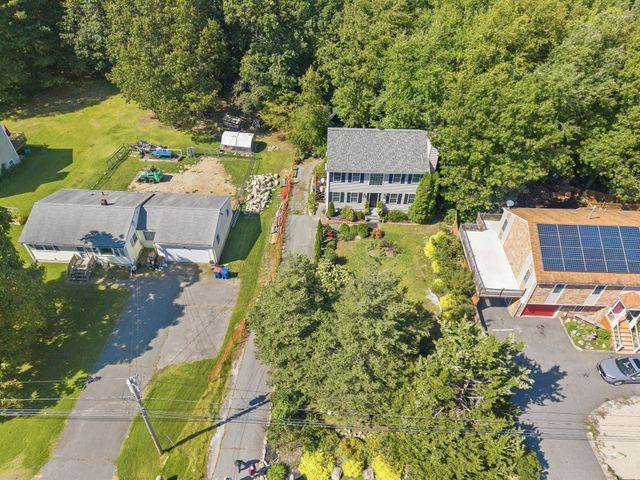 777 New Plainville Rd, New Bedford, MA 02745