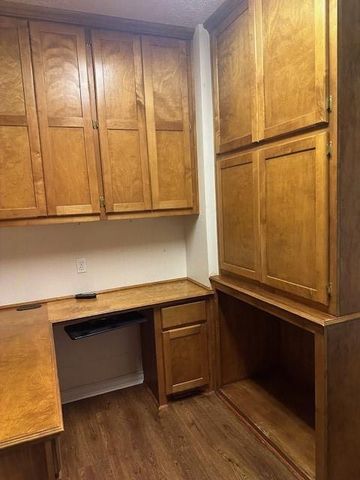 8695 N State Highway 71, El Campo, TX 77437