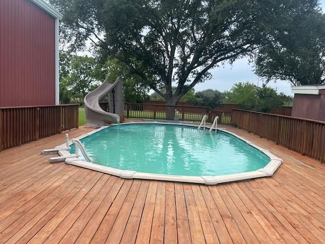 8695 N State Highway 71, El Campo, TX 77437