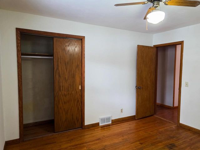 525 South STREET, Watertown, WI 53094