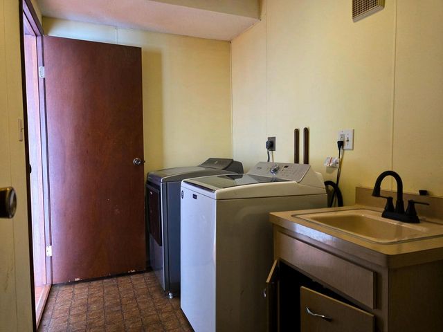 525 South STREET, Watertown, WI 53094