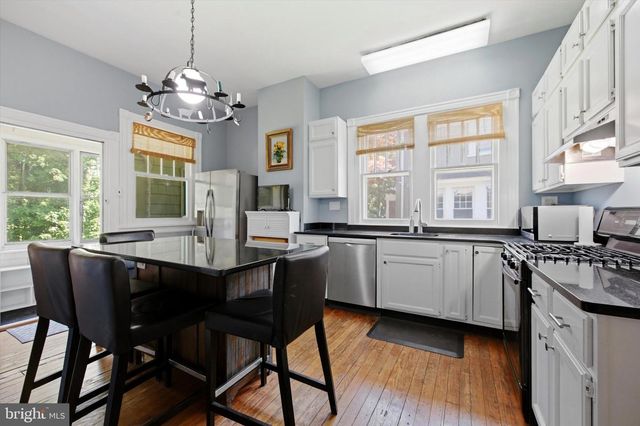 7937 PARK AVE, Elkins Park, PA 19027