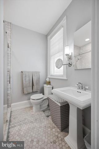 7937 PARK AVE, Elkins Park, PA 19027