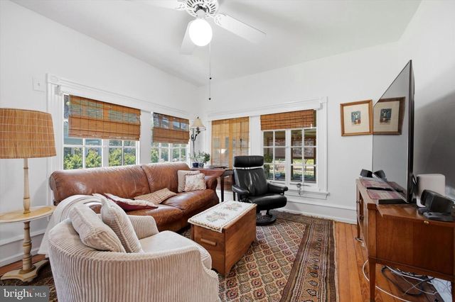 7937 PARK AVE, Elkins Park, PA 19027