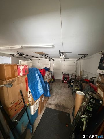 19 Gloria Place, East Haven, CT 06512