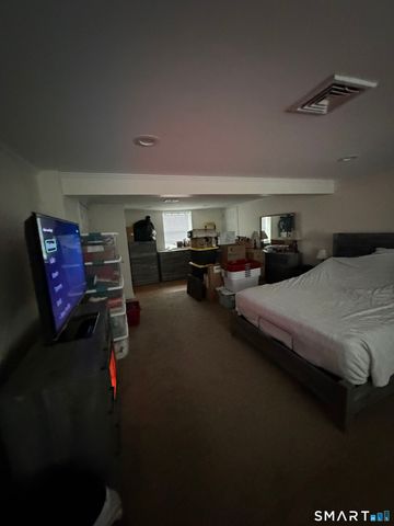 19 Gloria Place, East Haven, CT 06512