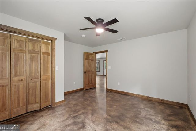 65 Bay Ct, Ellijay, GA 30540