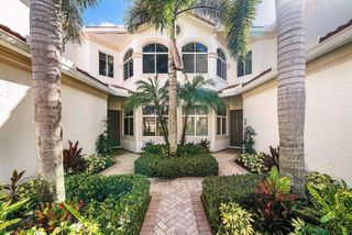 106 Palm Bay Drive B, Palm Beach Gardens, FL 33418