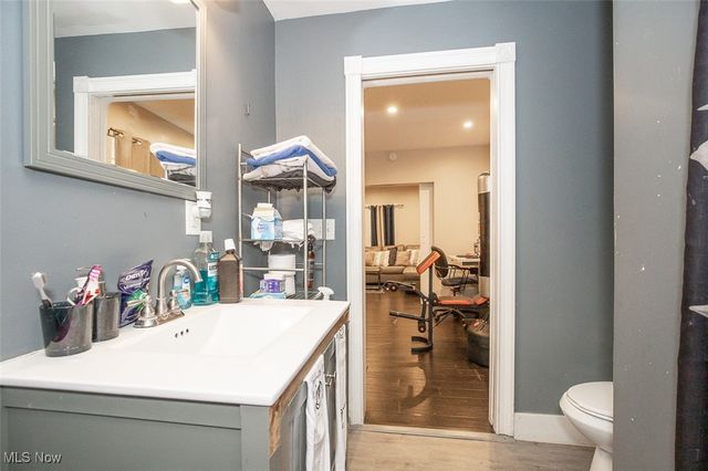 4945 Osborn Road, Garfield Heights, OH 44128