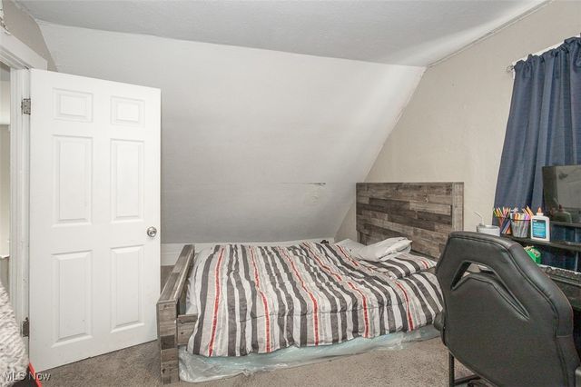 4945 Osborn Road, Garfield Heights, OH 44128