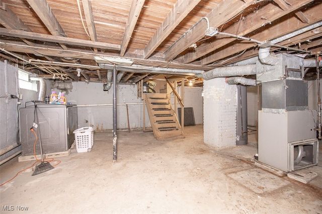 4945 Osborn Road, Garfield Heights, OH 44128