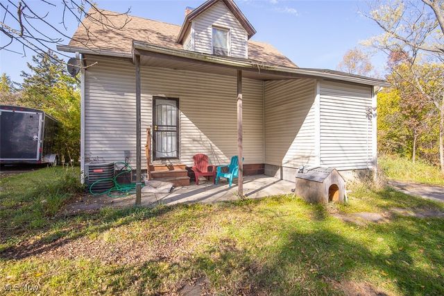 4945 Osborn Road, Garfield Heights, OH 44128