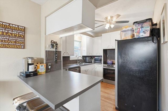 2322 AVENUE F, Council Bluffs, IA 51501