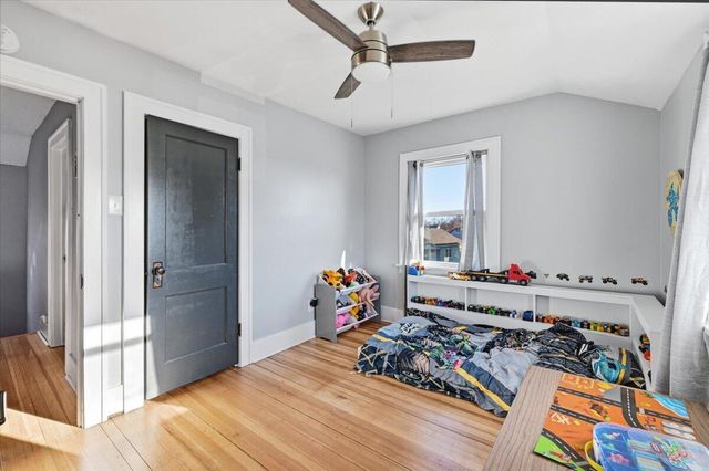 2322 AVENUE F, Council Bluffs, IA 51501