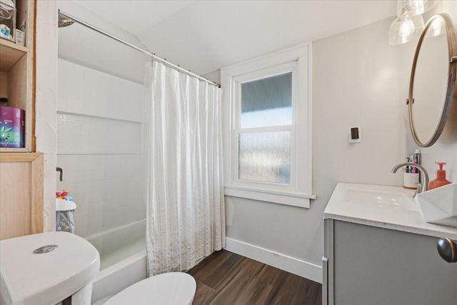 2322 AVENUE F, Council Bluffs, IA 51501