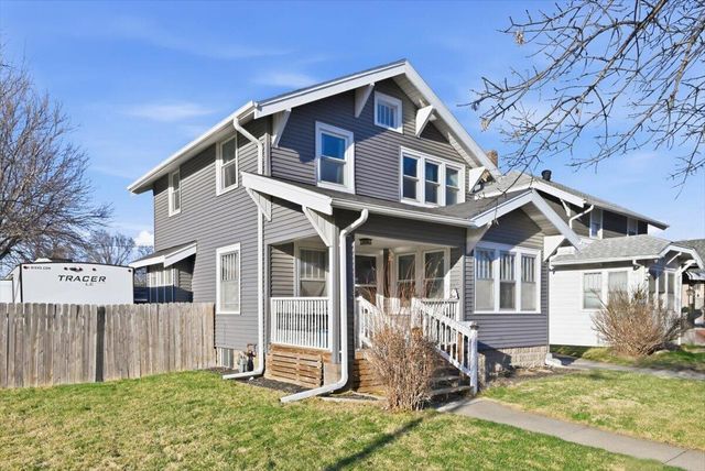 2322 AVENUE F, Council Bluffs, IA 51501