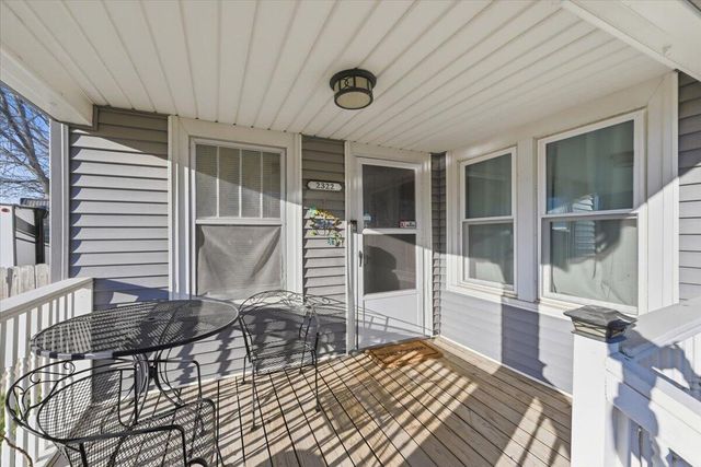 2322 AVENUE F, Council Bluffs, IA 51501