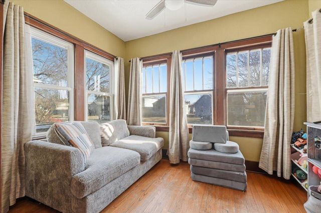 2322 AVENUE F, Council Bluffs, IA 51501