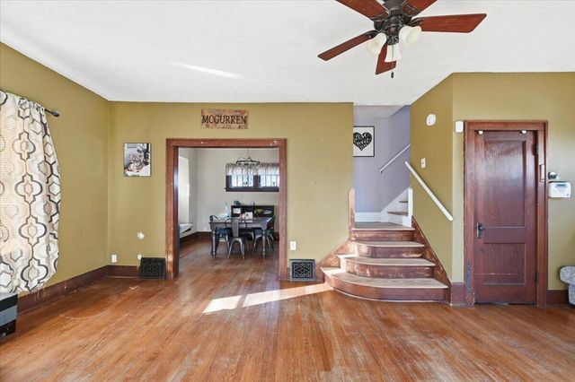 2322 AVENUE F, Council Bluffs, IA 51501