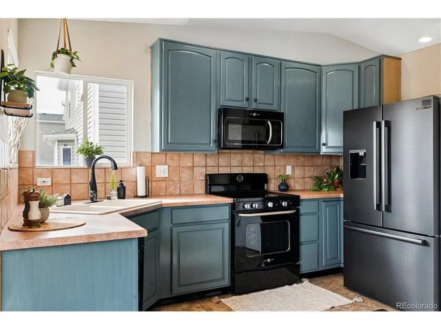 7738 Mule Deer Pl, Littleton, CO 80125