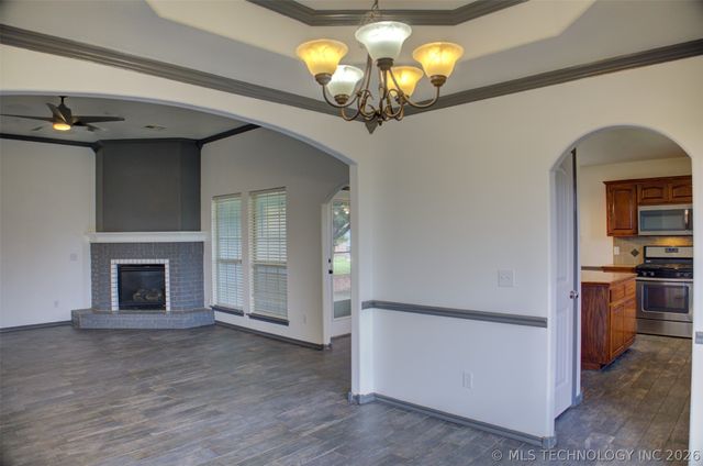 5755 E 144th Street North, Collinsville, OK 74021