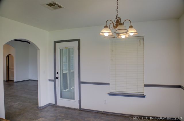 5755 E 144th Street North, Collinsville, OK 74021