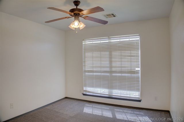 5755 E 144th Street North, Collinsville, OK 74021