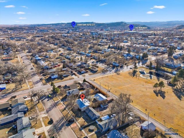 1103 BLAINE AVE, Rapid City, SD 57701