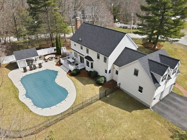 11 Delaney Drive, Walpole, MA 02081