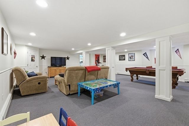 11 Delaney Drive, Walpole, MA 02081