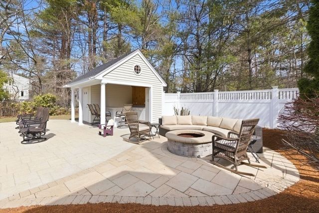 11 Delaney Drive, Walpole, MA 02081