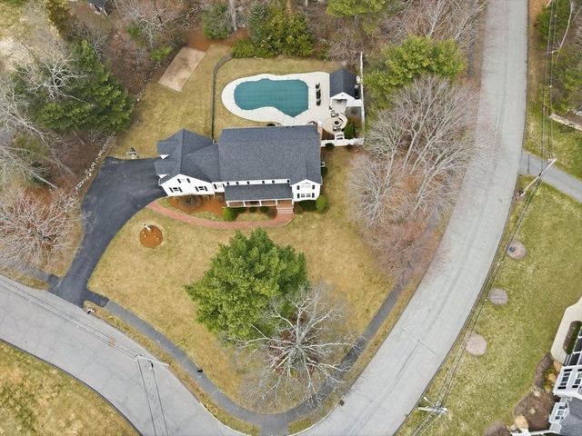 11 Delaney Drive, Walpole, MA 02081