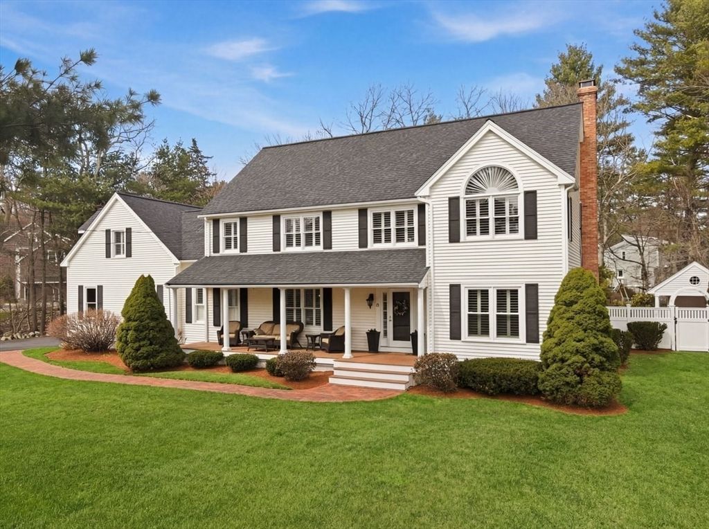 11 Delaney Drive, Walpole, MA 02081