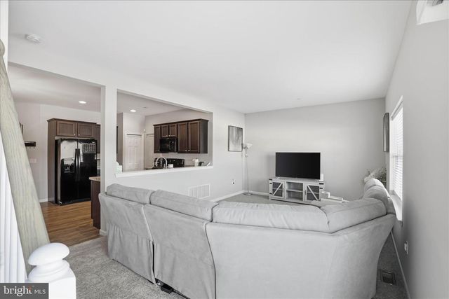 859 ANTHONY DR, Harrisburg, PA 17111