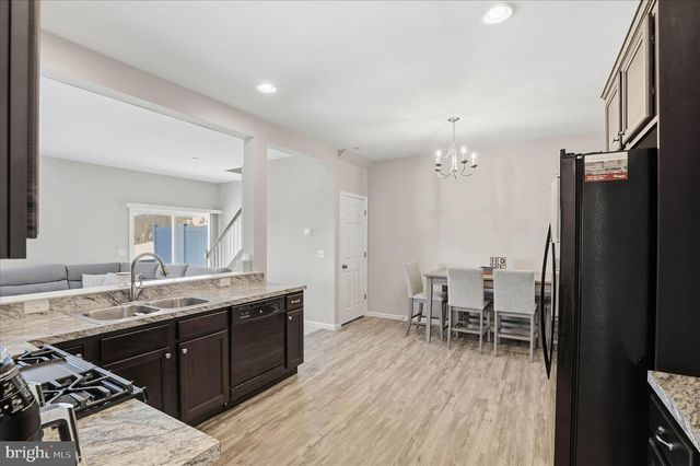 859 ANTHONY DR, Harrisburg, PA 17111