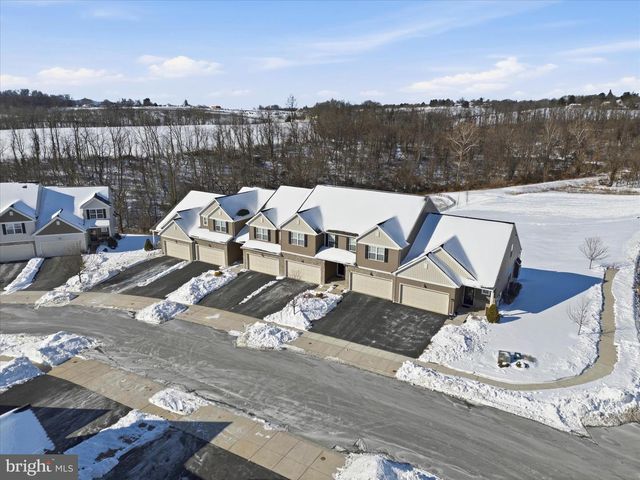 859 ANTHONY DR, Harrisburg, PA 17111