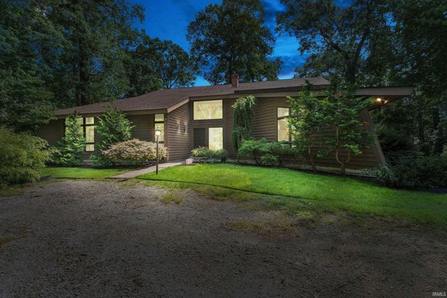 14370 State Road 23 Highway, Granger, IN 46530