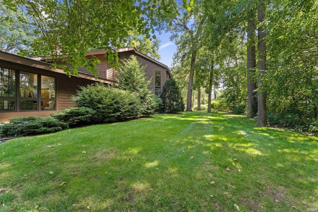14370 State Road 23 Highway, Granger, IN 46530
