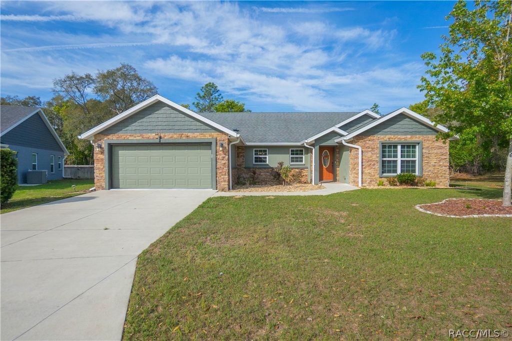 5466 W Tortuga Loop, Lecanto, FL 34461